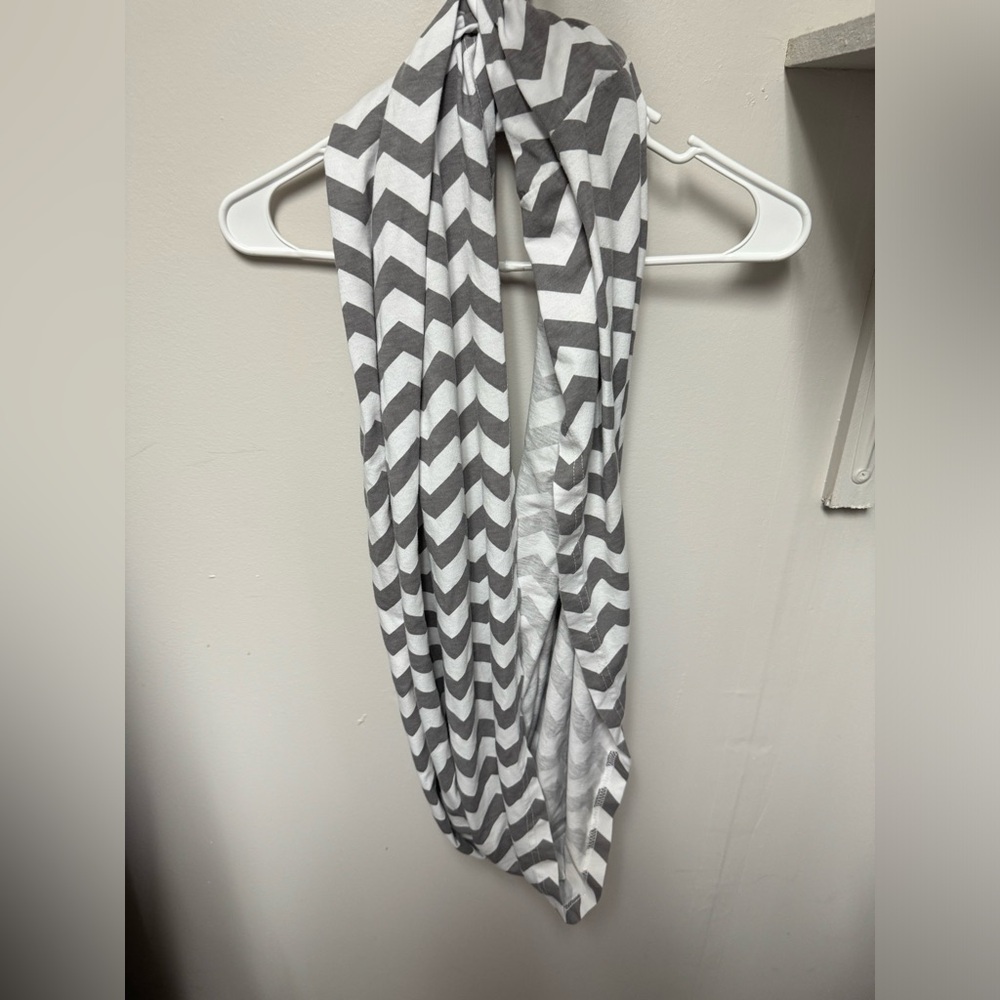 Infinity nursing scarf (cover up)